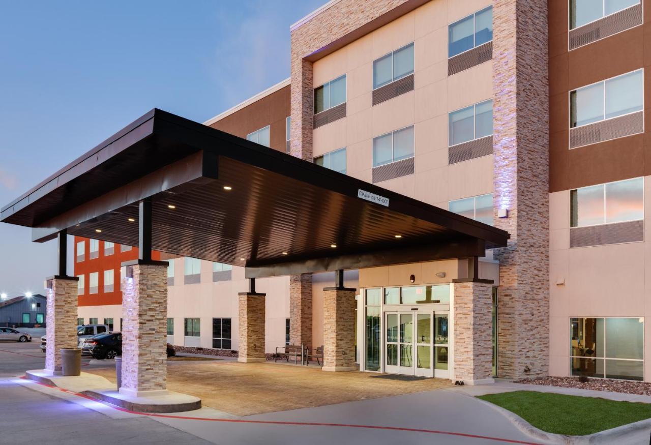 Holiday Inn Express - Kermit By Ihg Exterior foto